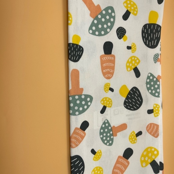 Mushroom Kitchen Towel, NWT, For Bundle Purchases Only - Picture 5 of 5